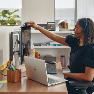 HP Poly Zestaw słuchawkowy Poly Blackwire 3220 Stereo USB-C + przejściówka USB-C/A
