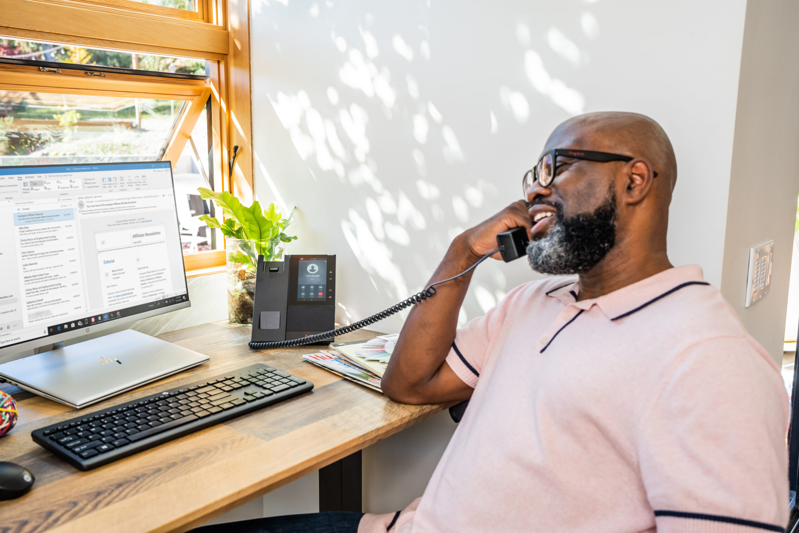 HP Poly Biznesowy telefon multimedialny Poly CCX 505 do aplikacji Microsoft Teams, z obsługą PoE - obrazek 2