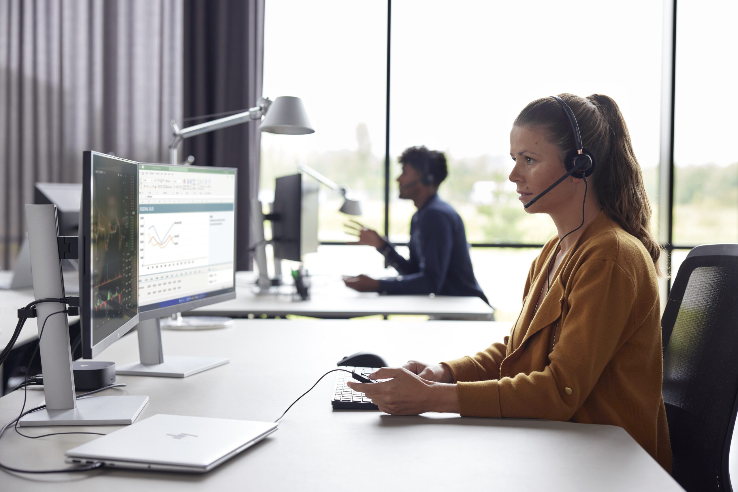 HP Poly Zestaw słuchawkowy stereo Poly EncorePro 525 z certyfikatem Microsoft Teams i portem USB-A - obrazek 3